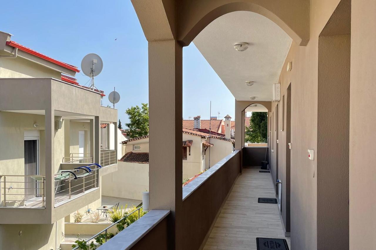 Royals Apartments Nikiti  Bagian luar foto