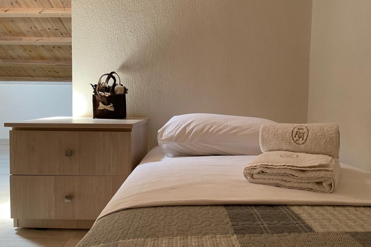 Royals Apartments Nikiti  Bagian luar foto