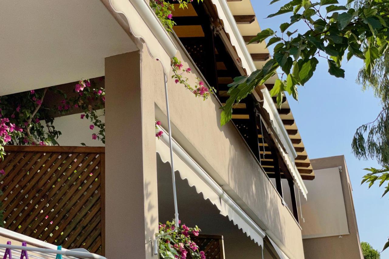 Royals Apartments Nikiti  Bagian luar foto