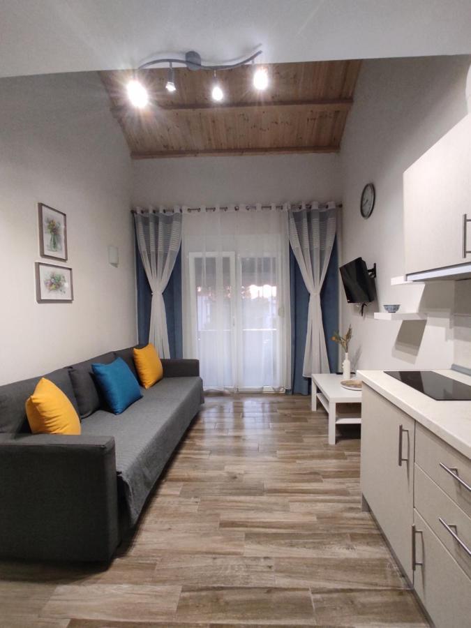 Royals Apartments Nikiti  Bagian luar foto